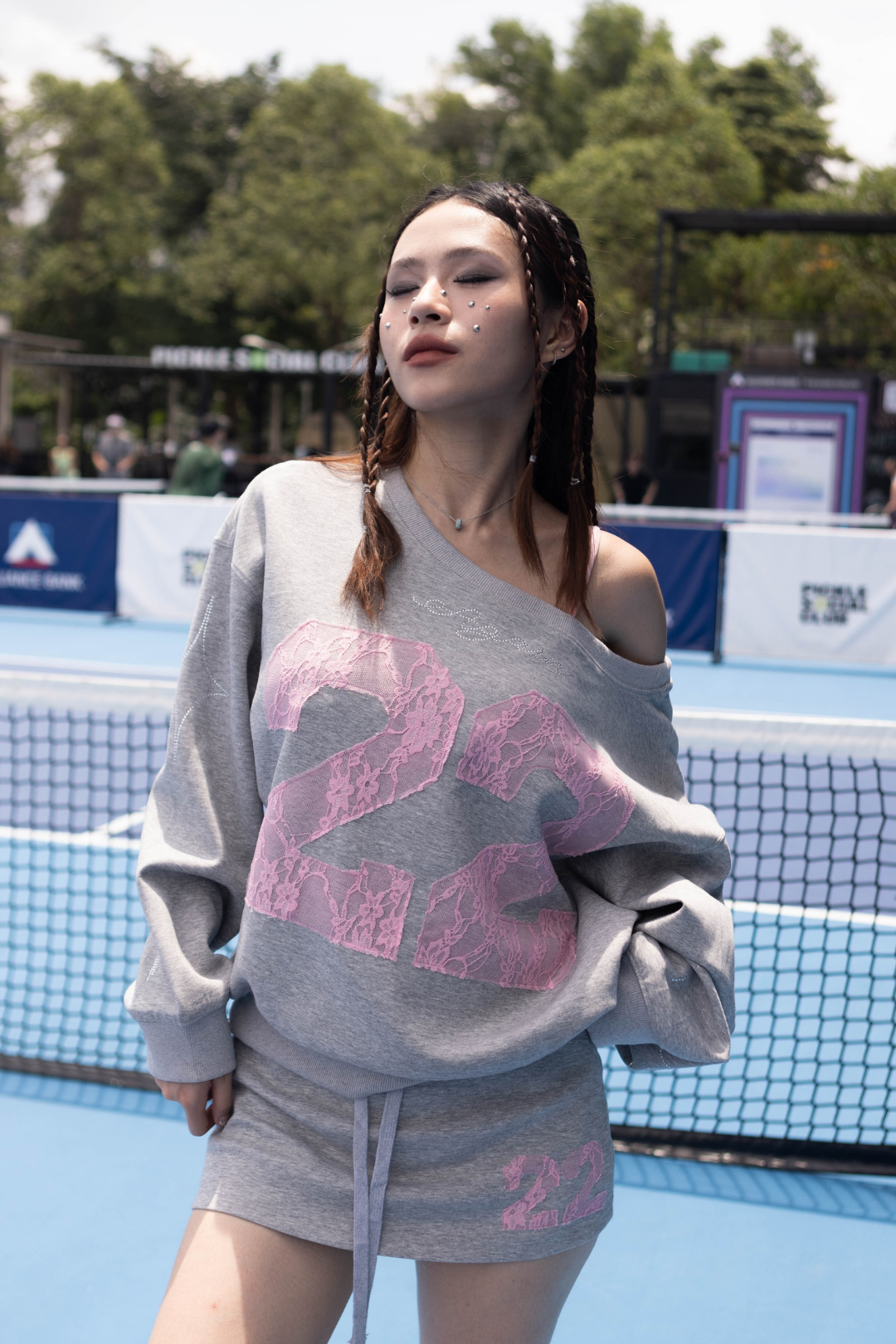 LIGHT GREY LONG SLEEVE WITH LACE